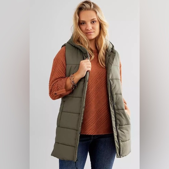 Jackets & Blazers - Women's Long Puffer Vest | New without Tags